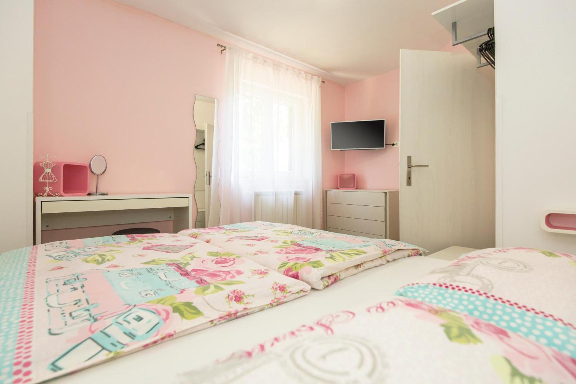 Holiday Home Rea لابين المظهر الخارجي الصورة