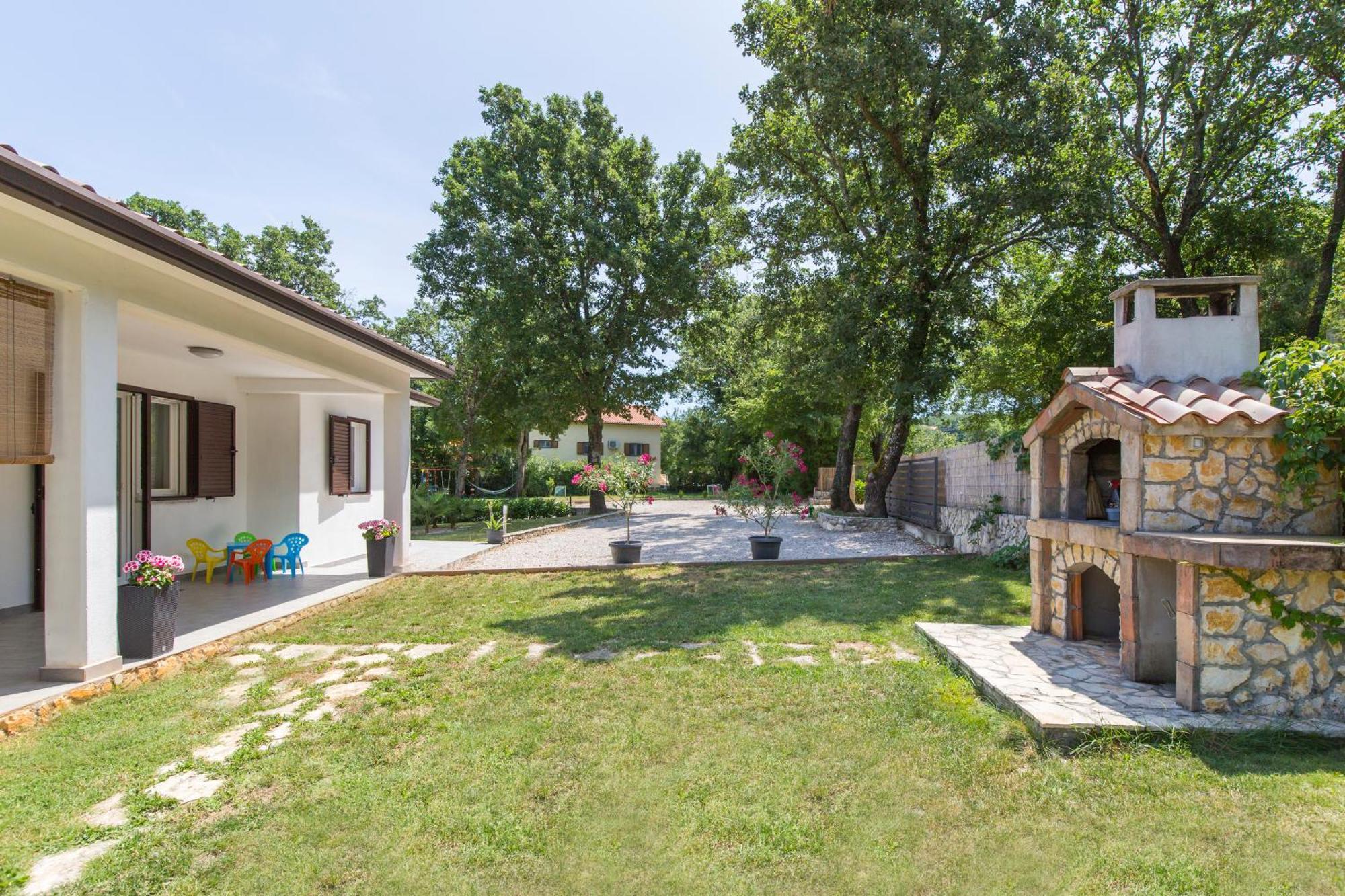 Holiday Home Rea لابين المظهر الخارجي الصورة