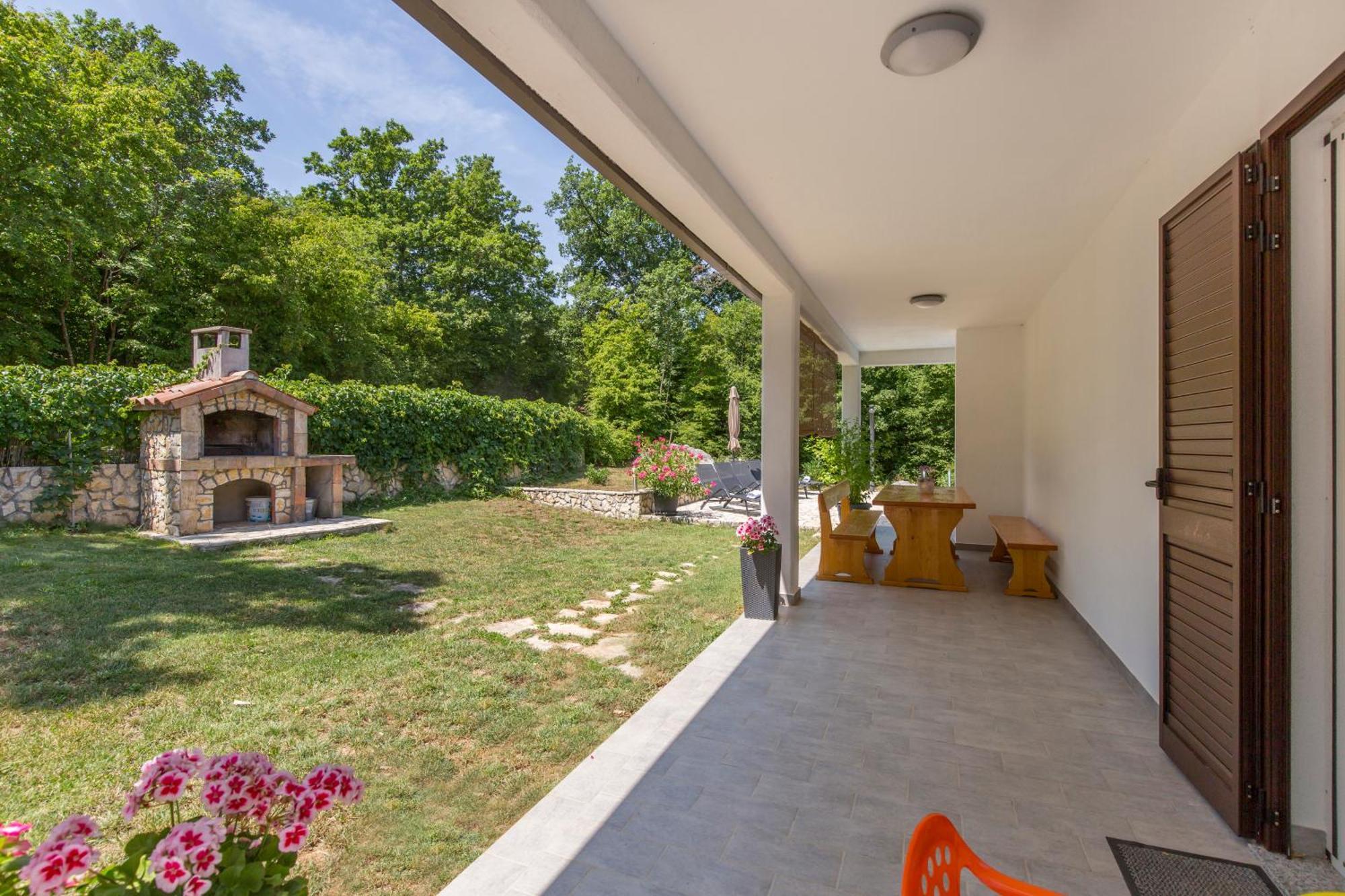 Holiday Home Rea لابين المظهر الخارجي الصورة