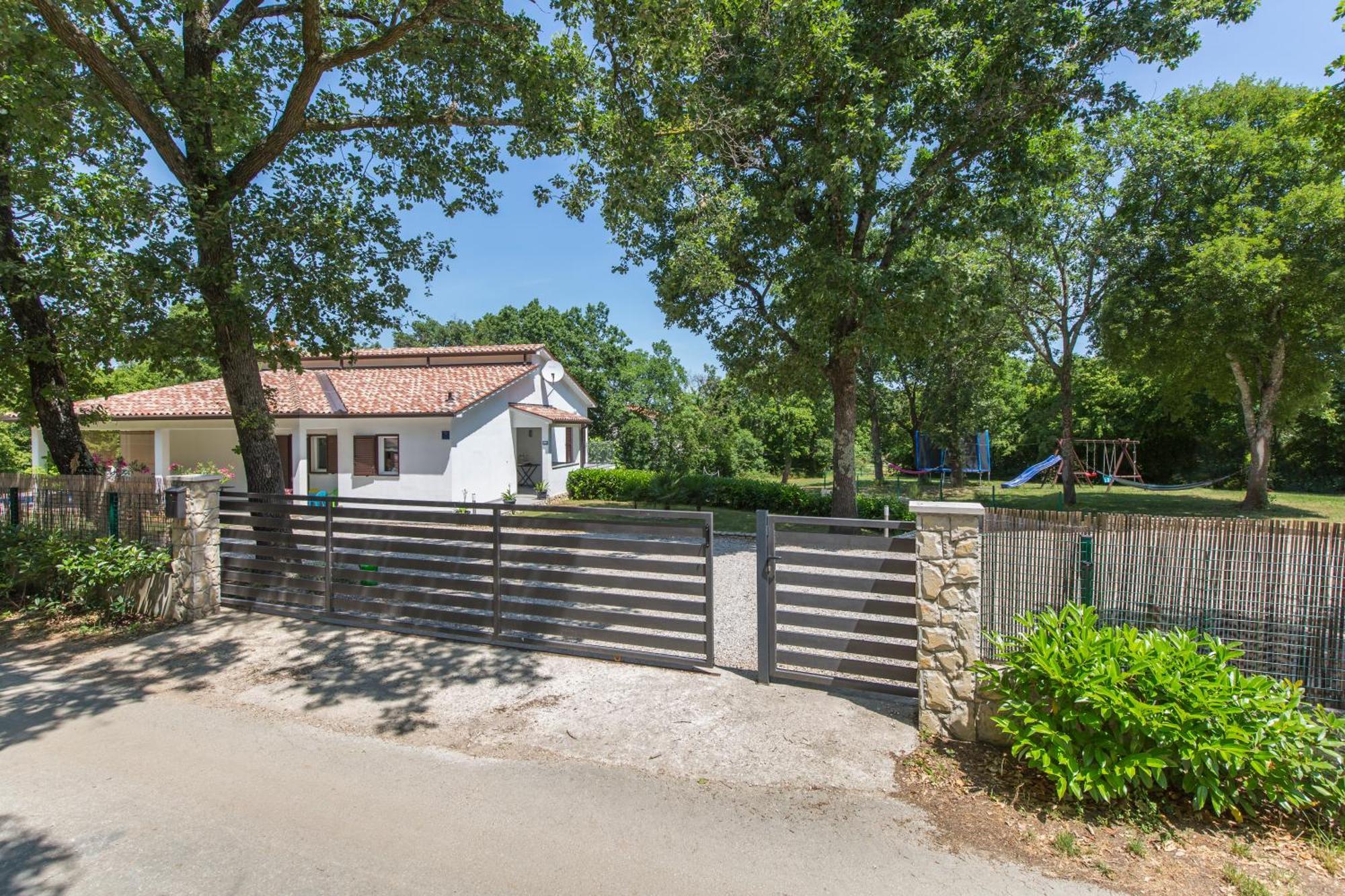 Holiday Home Rea لابين المظهر الخارجي الصورة