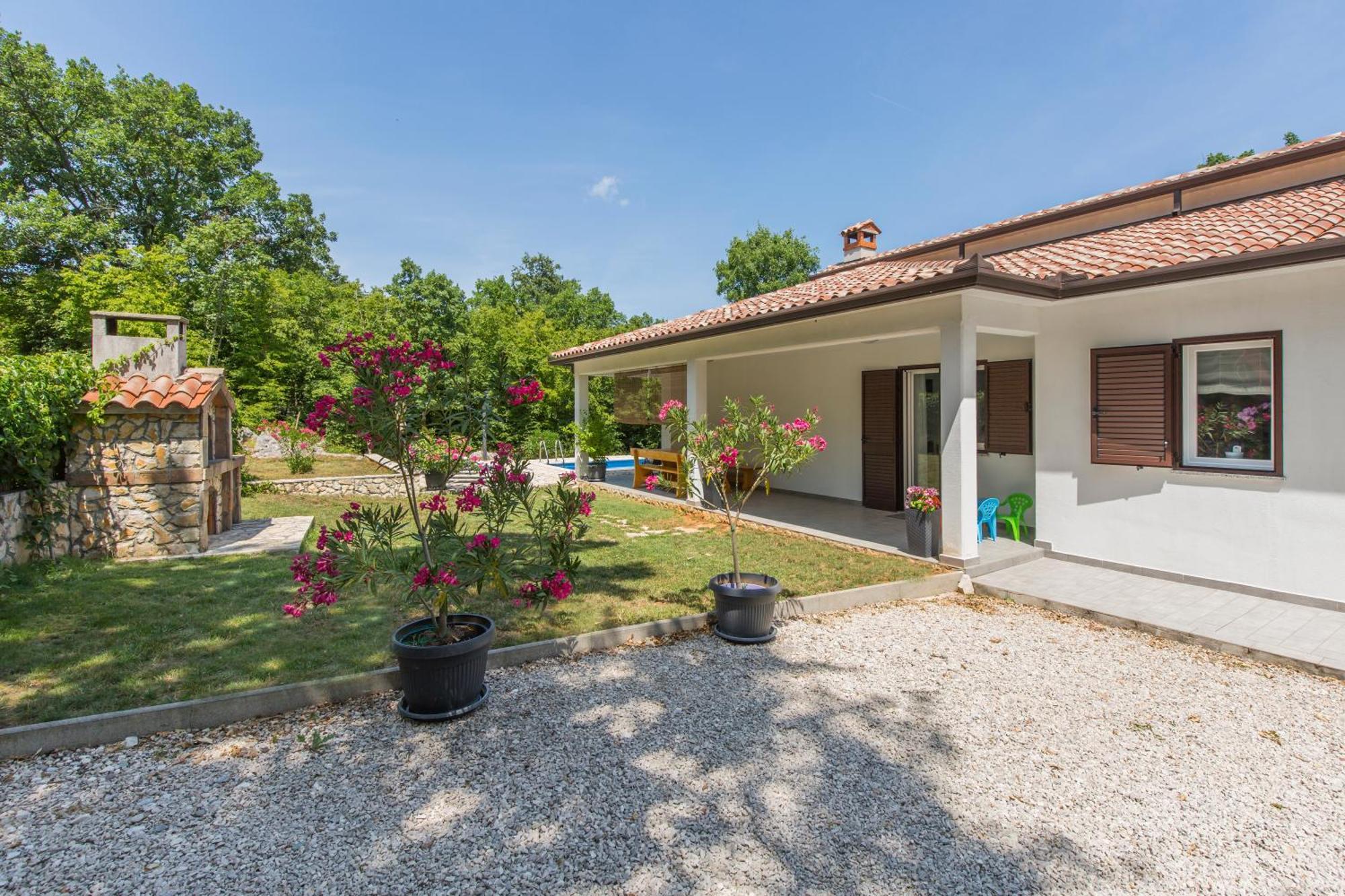 Holiday Home Rea لابين المظهر الخارجي الصورة